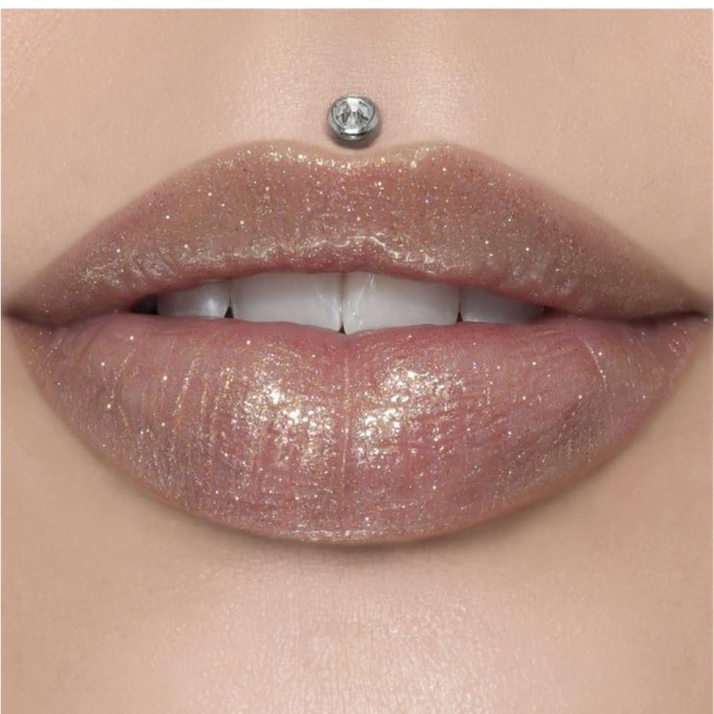 Jeffrey Star The Gloss Beaded Glass